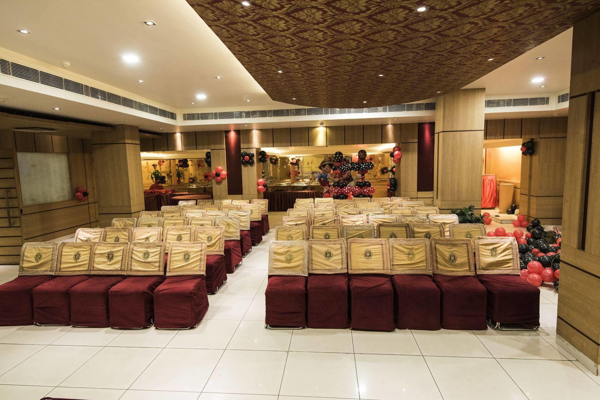Jaipur Cm-A Luxury Boutique Hotel Экстерьер фото