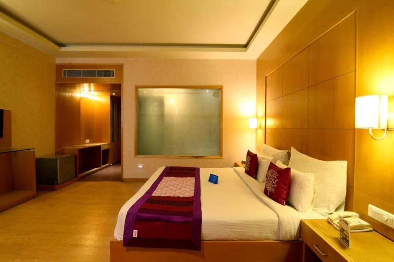 Jaipur Cm-A Luxury Boutique Hotel Экстерьер фото